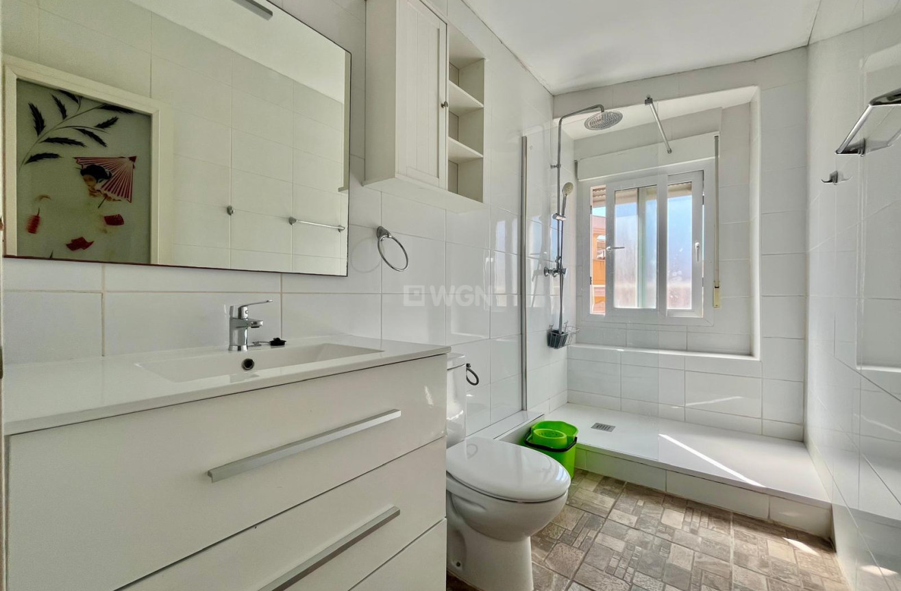 Resale - Apartment / flat - Rojales