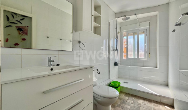 Resale - Apartment / flat - Rojales