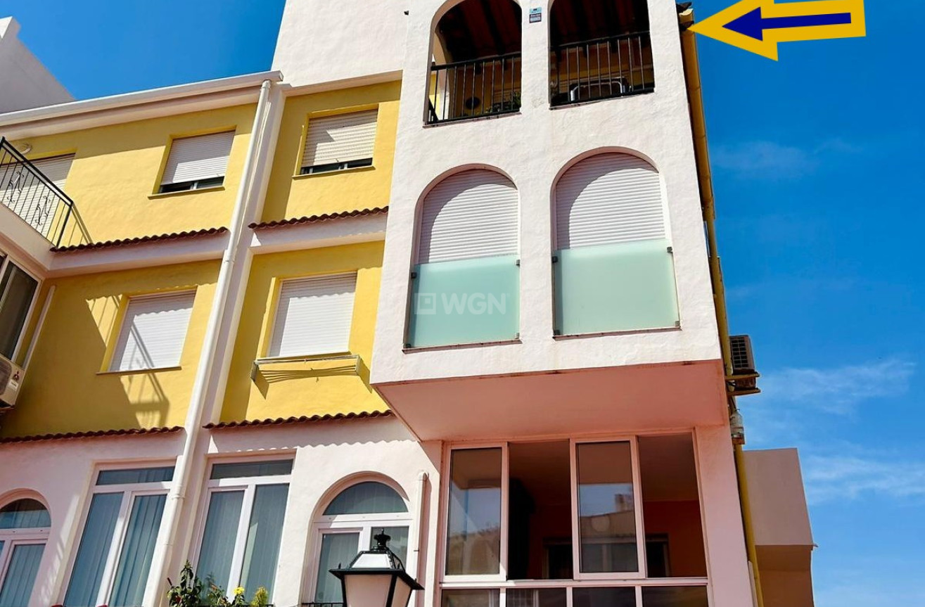 Odsprzedaż - Mieszkanie w bloku - Torrevieja - Costa Blanca