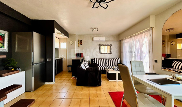 Odsprzedaż - Mieszkanie w bloku - Torrevieja - Costa Blanca