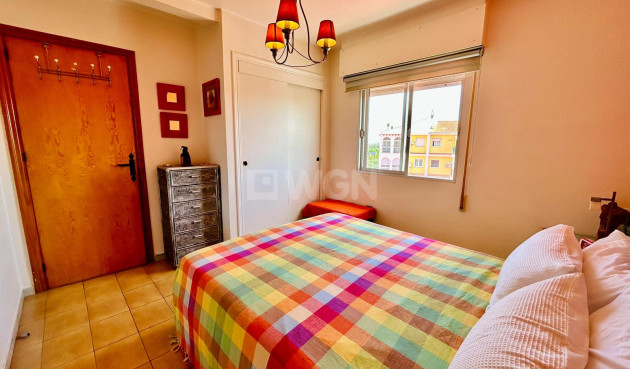 Odsprzedaż - Mieszkanie w bloku - Torrevieja - Costa Blanca
