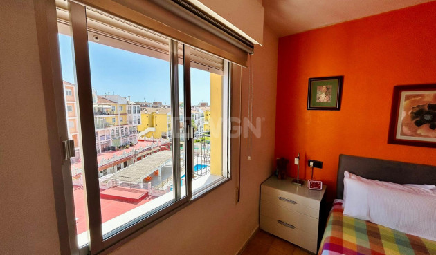 Odsprzedaż - Mieszkanie w bloku - Torrevieja - Costa Blanca