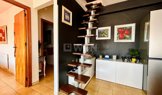 Odsprzedaż - Mieszkanie w bloku - Torrevieja - Costa Blanca