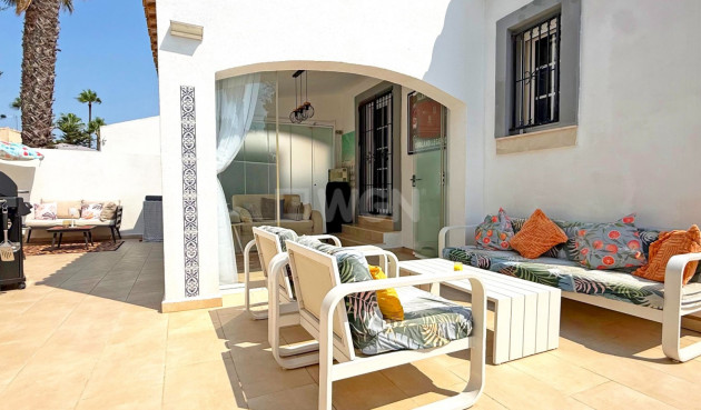 Odsprzedaż - Villa - Orihuela Costa - Costa Blanca