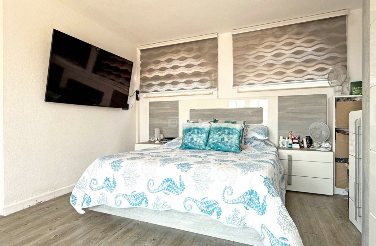 Odsprzedaż - Villa - Orihuela Costa - Costa Blanca