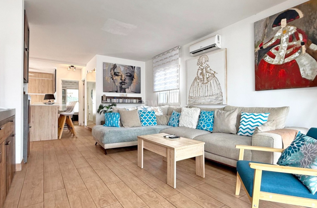Odsprzedaż - Villa - Orihuela Costa - Costa Blanca