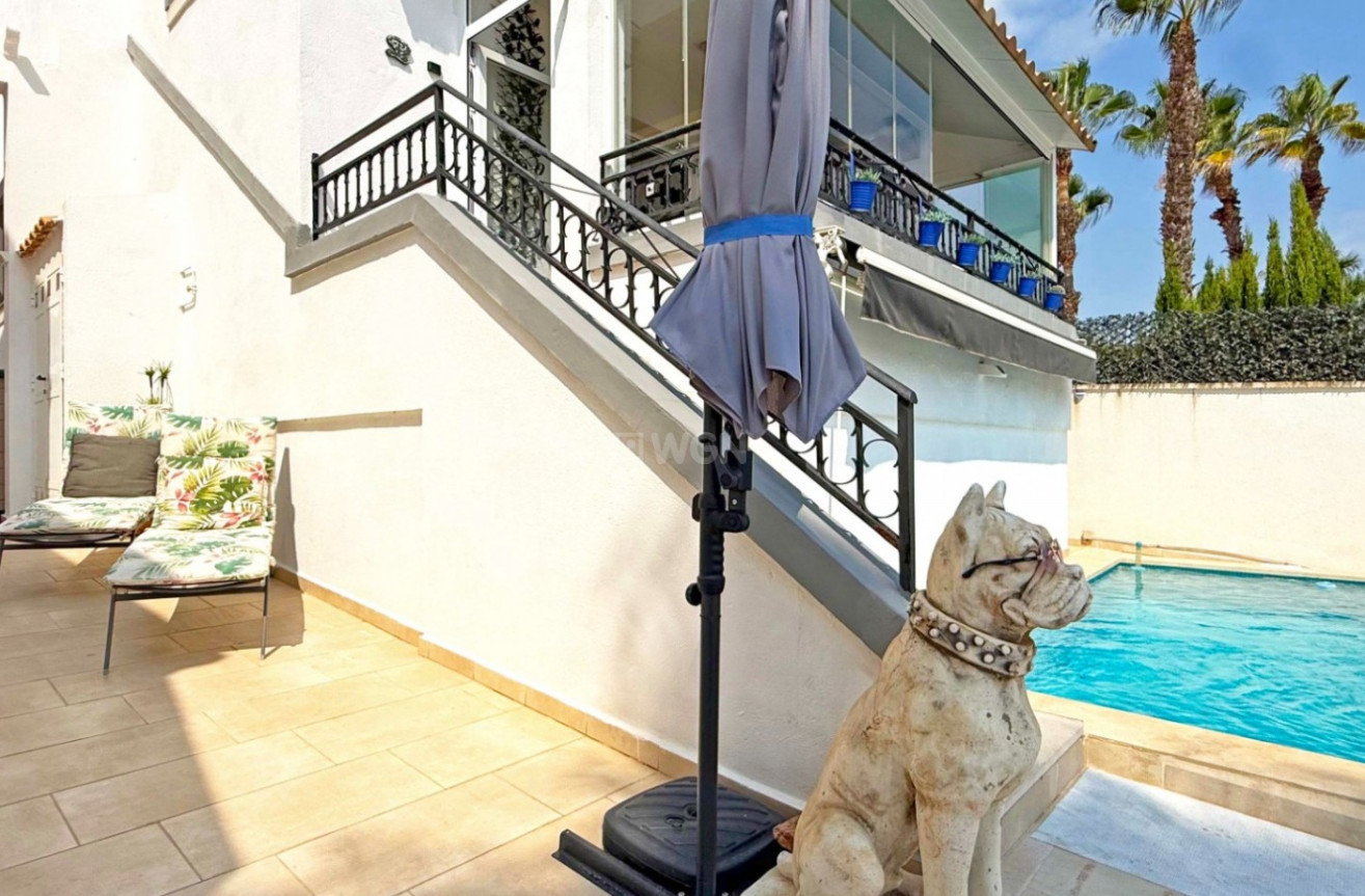 Odsprzedaż - Villa - Orihuela Costa - Costa Blanca