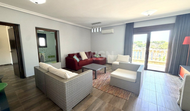 Odsprzedaż - Villa - Orihuela Costa - Costa Blanca