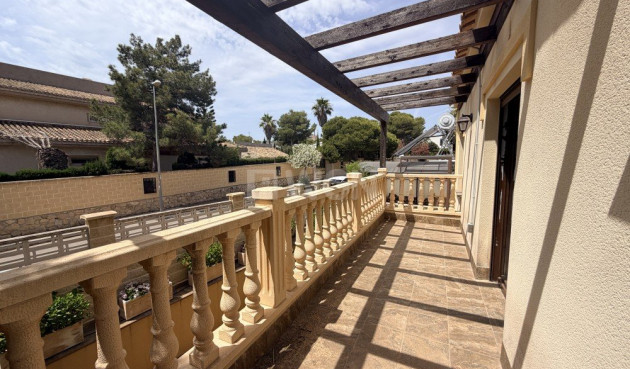 Odsprzedaż - Villa - Orihuela Costa - Costa Blanca