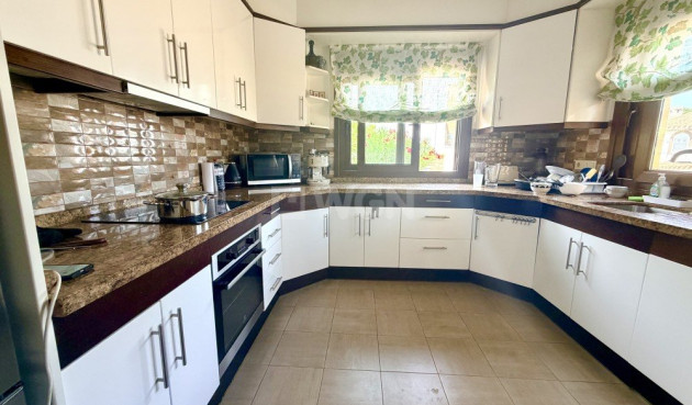 Odsprzedaż - Villa - Orihuela Costa - Costa Blanca