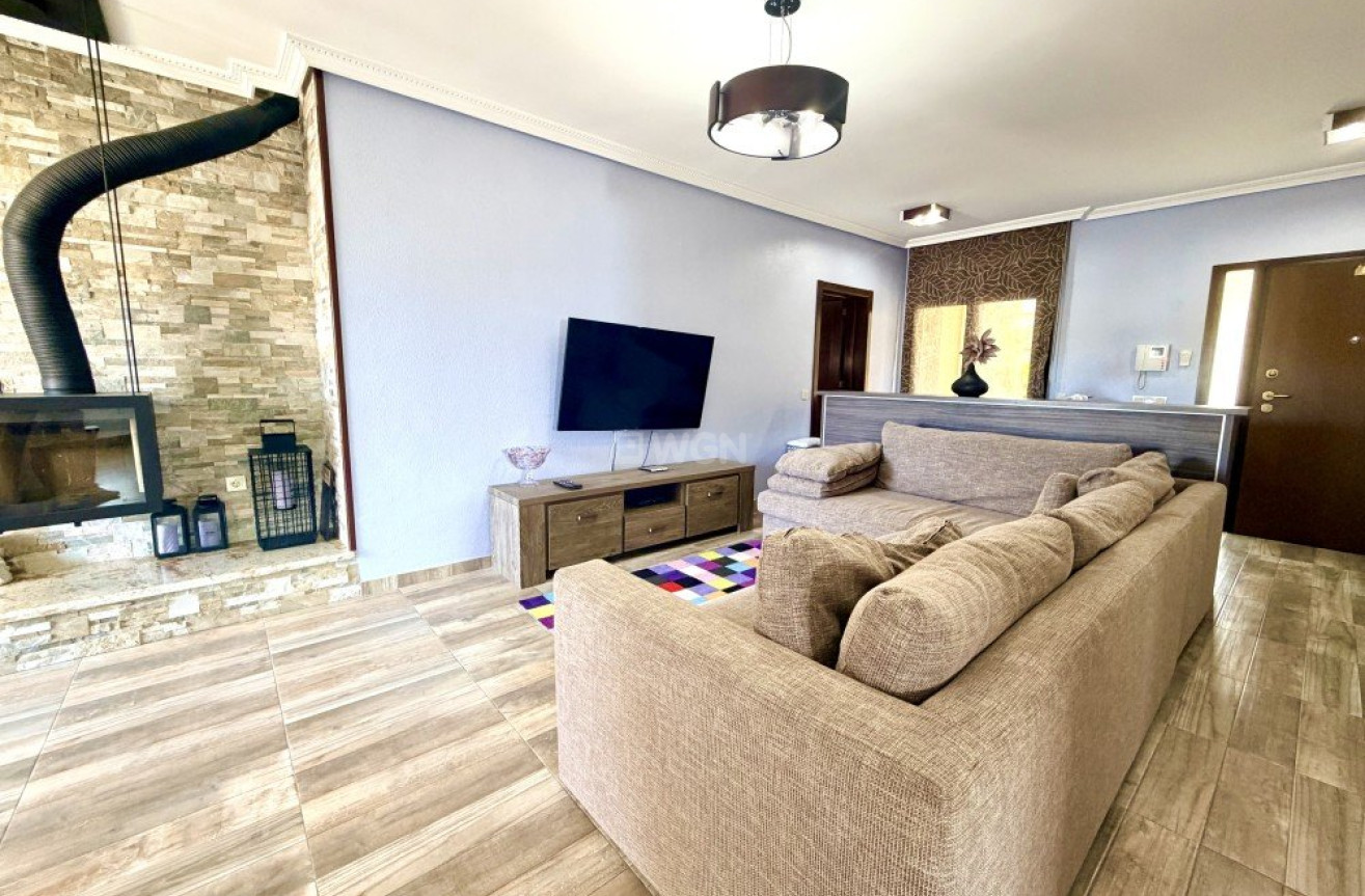 Odsprzedaż - Villa - Orihuela Costa - Costa Blanca