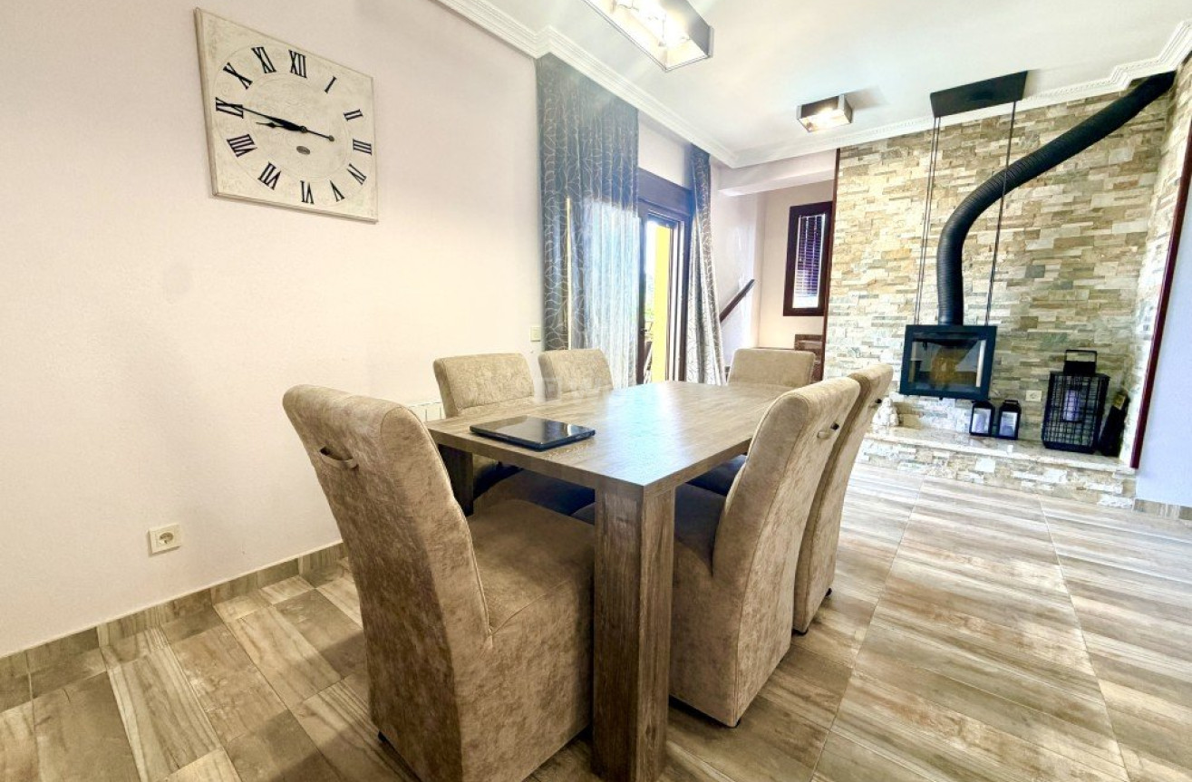 Odsprzedaż - Villa - Orihuela Costa - Costa Blanca