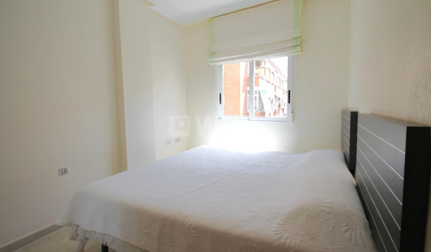 Reventa - Apartamento / piso - Torrevieja - El Molino