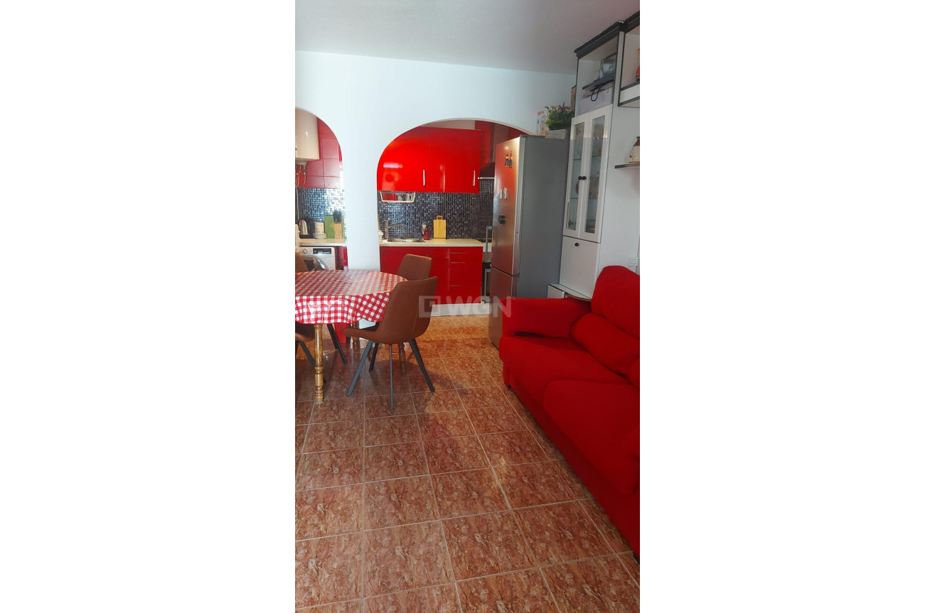 Odsprzedaż - Bungalow - Torrevieja - Los Balcones