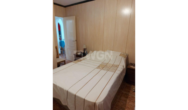 Odsprzedaż - Bungalow - Torrevieja - Los Balcones
