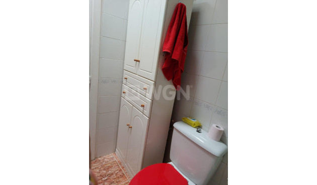 Odsprzedaż - Bungalow - Torrevieja - Los Balcones
