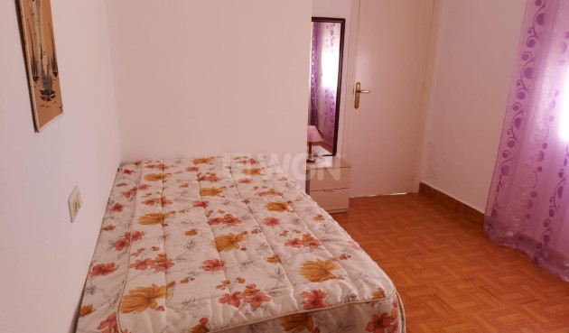 Odsprzedaż - Bungalow - Torrevieja - Los Balcones