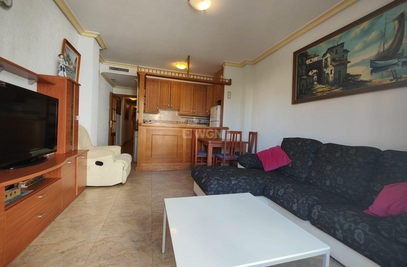 Odsprzedaż - Mieszkanie w bloku - Torrevieja - La Mata