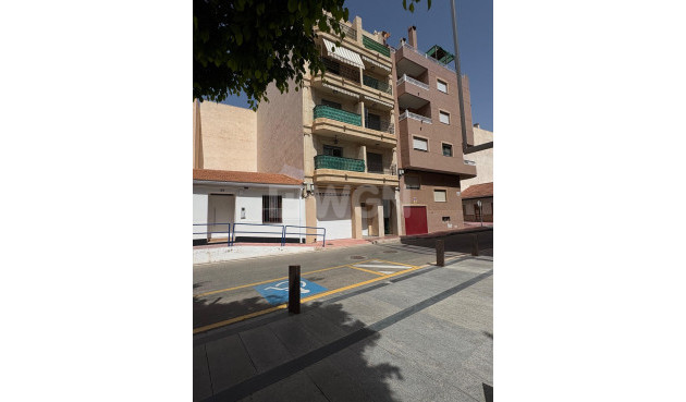 Odsprzedaż - Mieszkanie w bloku - Torrevieja - La Mata