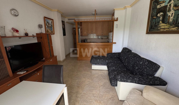 Odsprzedaż - Mieszkanie w bloku - Torrevieja - La Mata