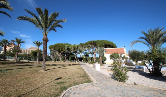 Odsprzedaż - Bungalow - Torrevieja - Costa Blanca