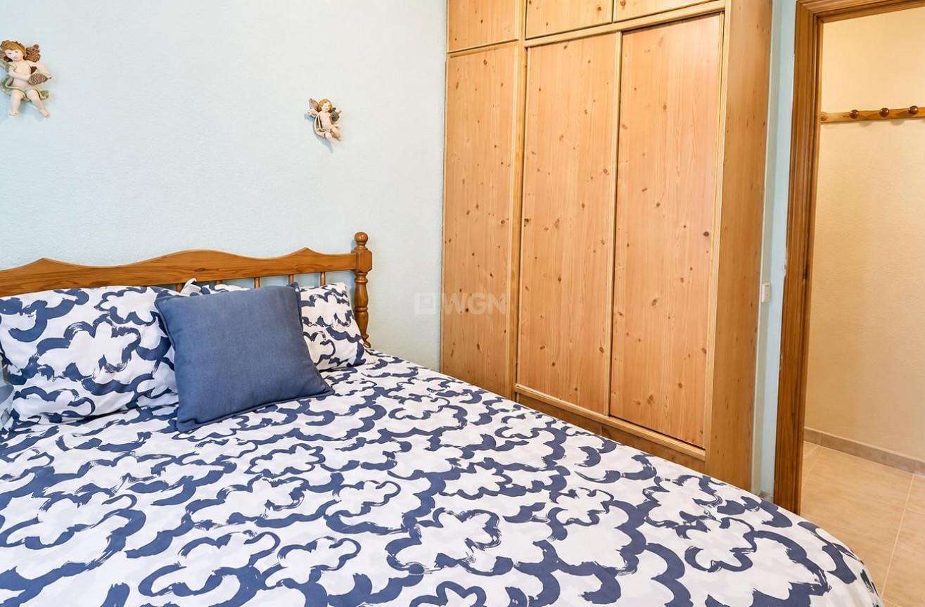Odsprzedaż - Mieszkanie w bloku - Torrevieja - Habaneras