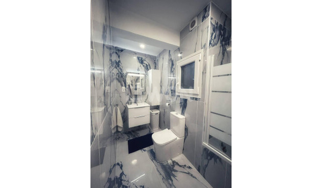 Resale - Penthouse - Torrevieja - Centro