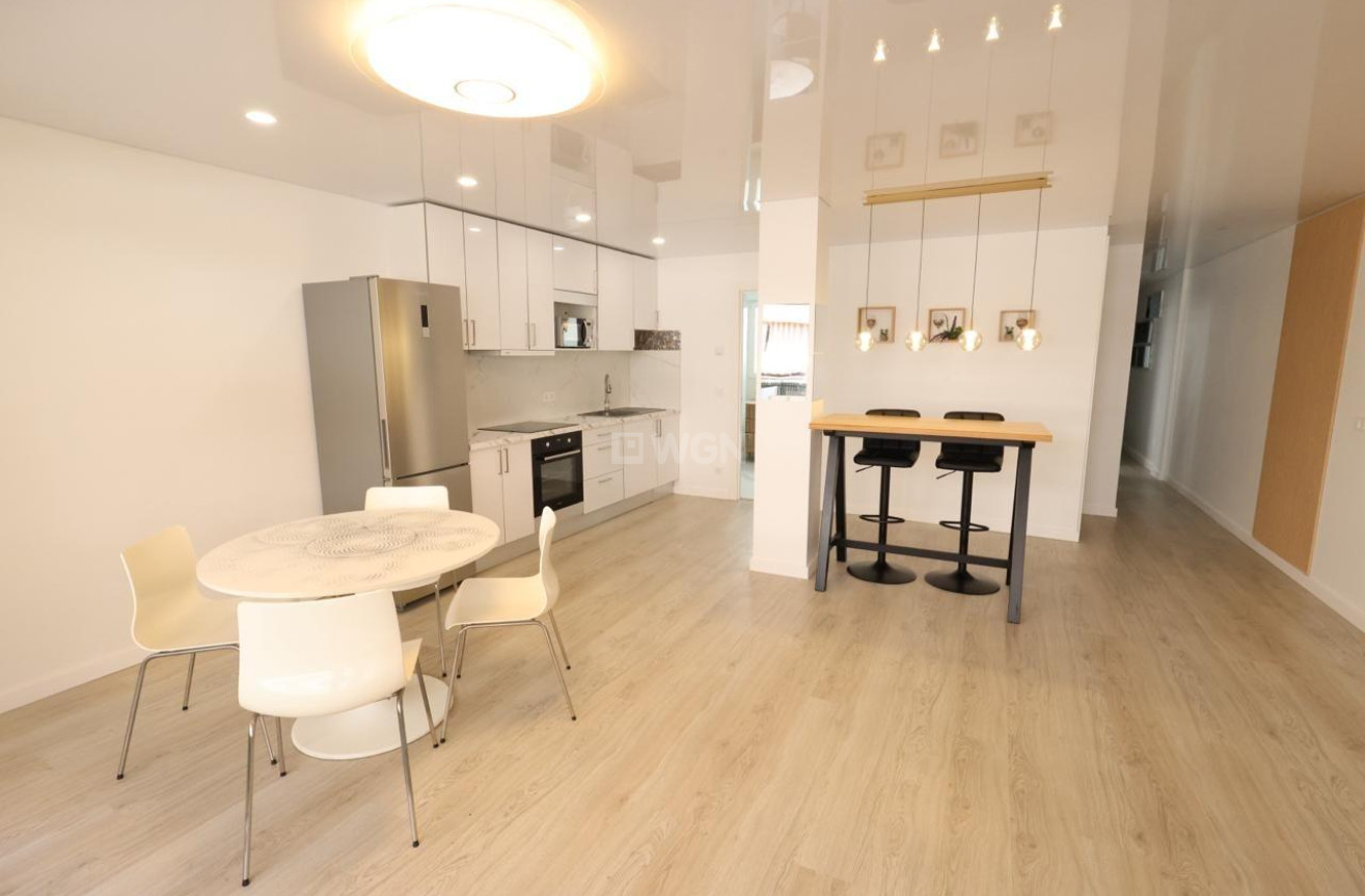 Resale - Apartment / flat - Torrevieja - Costa Blanca