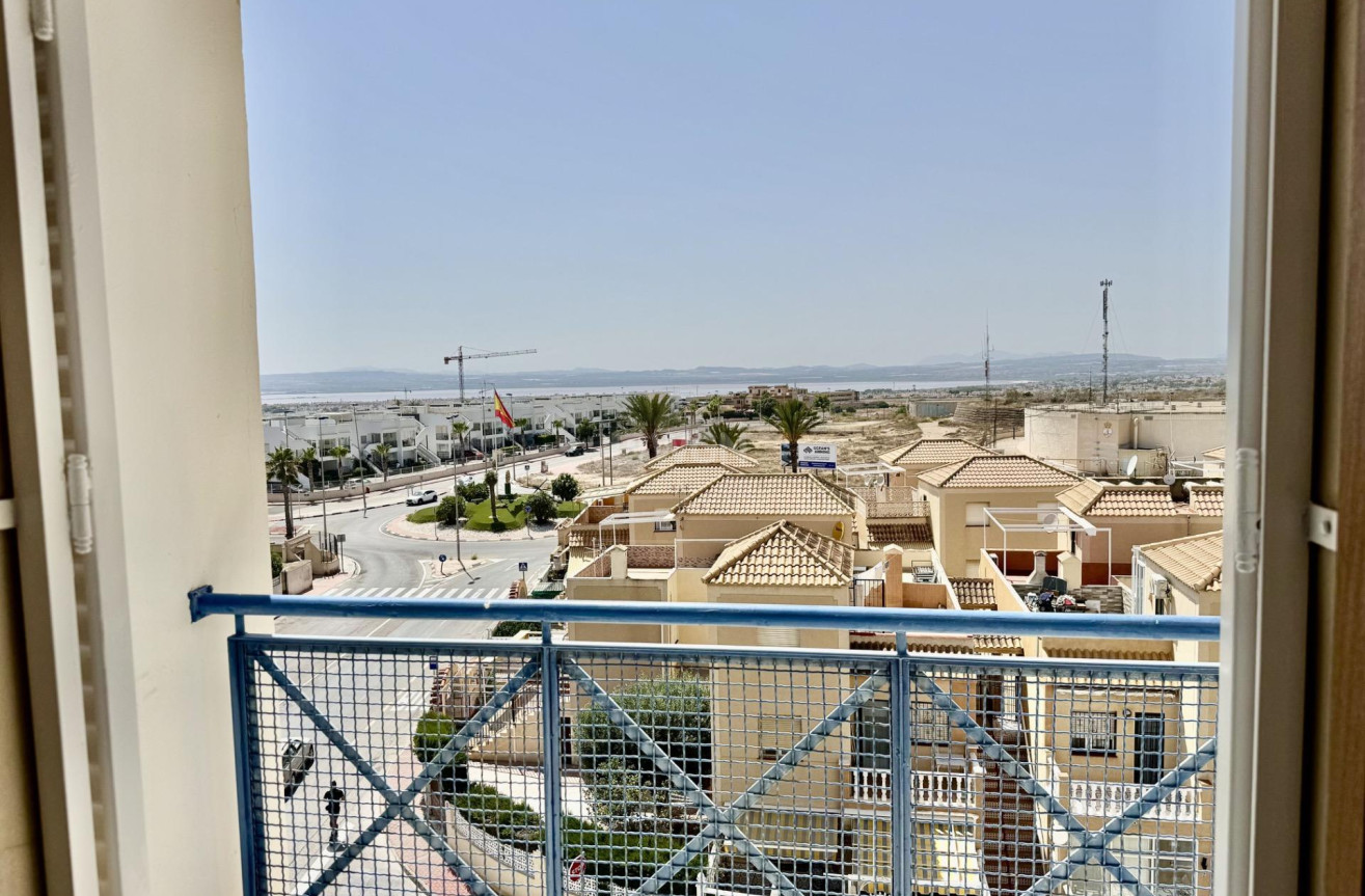 Odsprzedaż - Mieszkanie w bloku - Torrevieja - Torreblanca