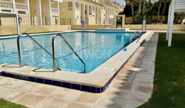 Odsprzedaż - Mieszkanie w bloku - Torrevieja - Torreblanca