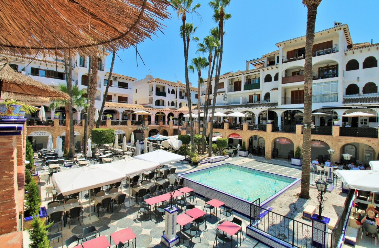 Odsprzedaż - Kamienica - Villamartin - Costa Blanca