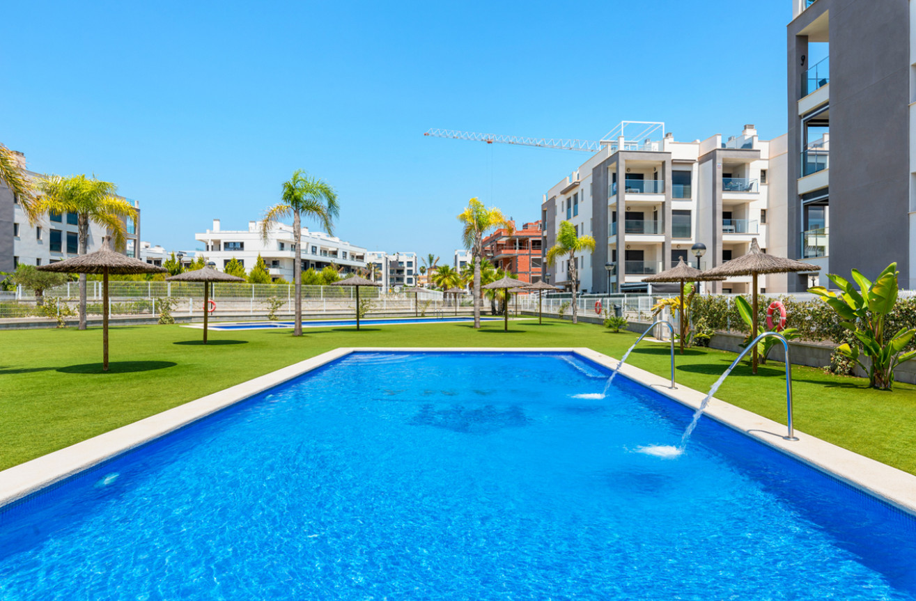 Resale - Apartment / flat - Villamartin - Costa Blanca