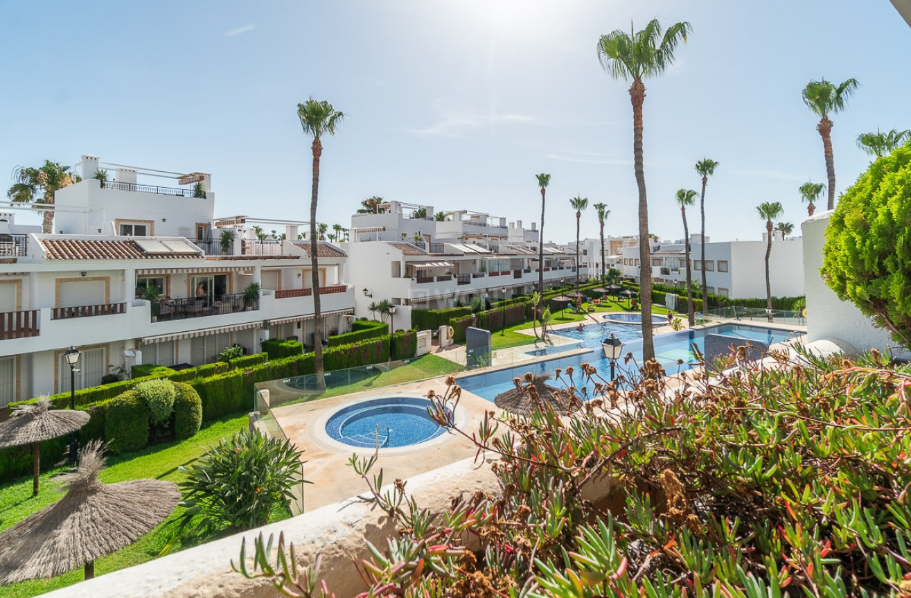Odsprzedaż - Mieszkanie w bloku - Orihuela Costa - Costa Blanca