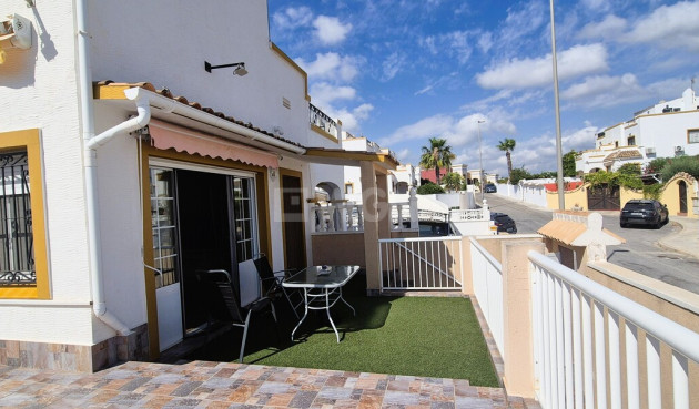 Odsprzedaż - Villa - Torrevieja - Costa Blanca
