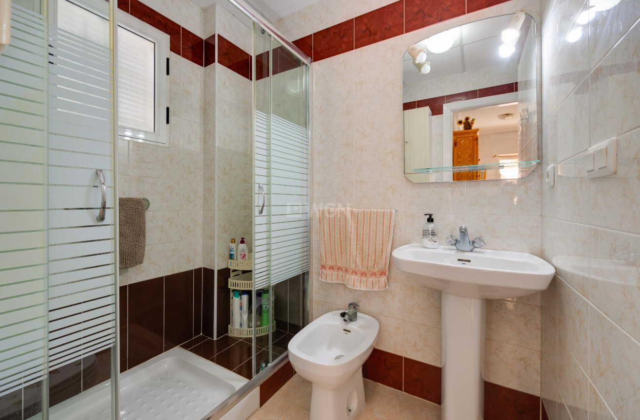 Odsprzedaż - Bungalow - Torrevieja - Costa Blanca