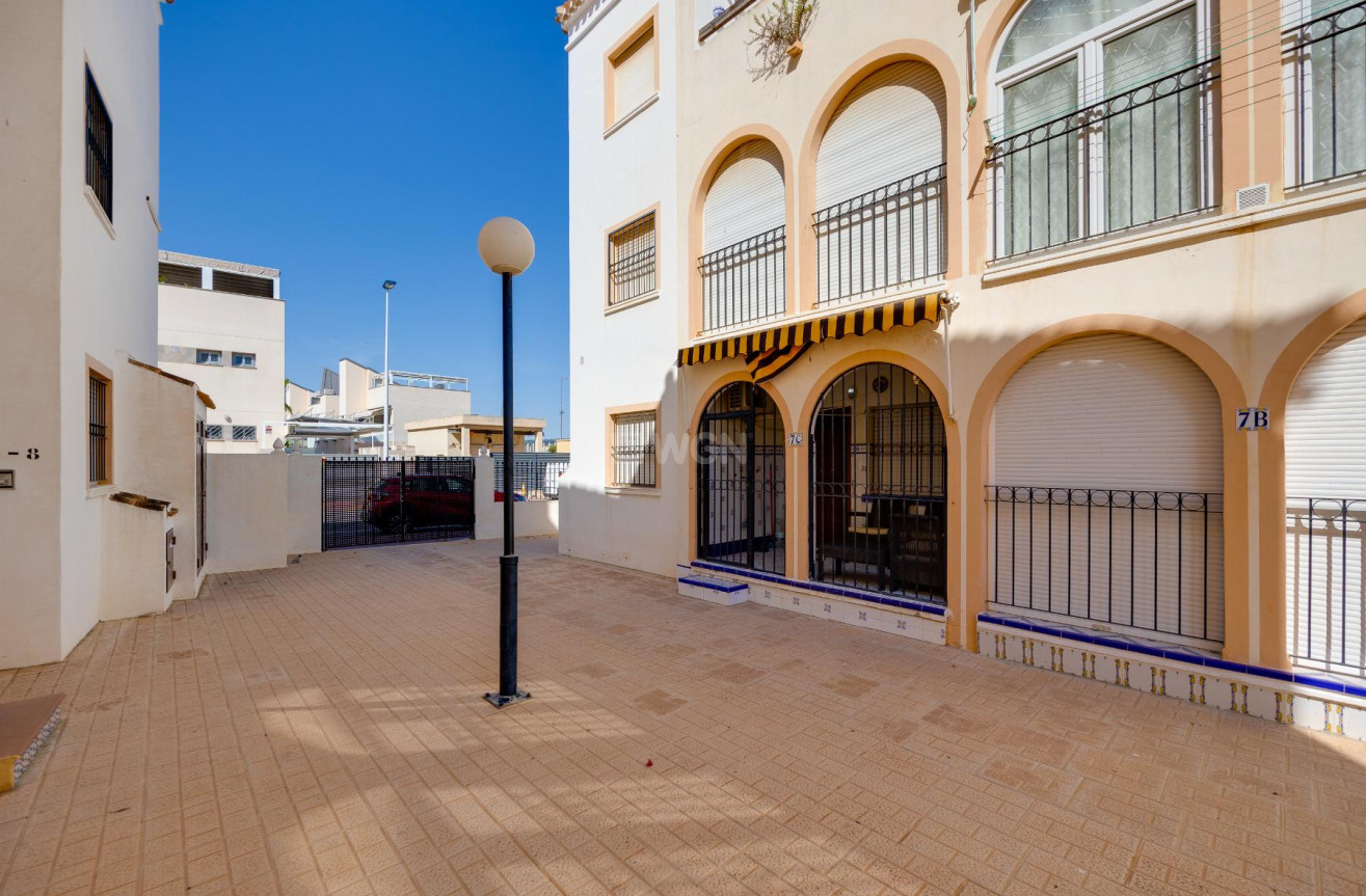 Odsprzedaż - Bungalow - Torrevieja - Costa Blanca