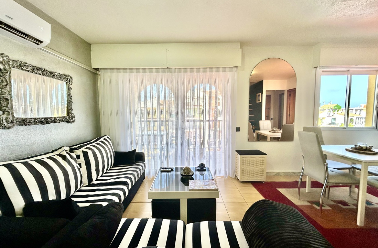 Odsprzedaż - Mieszkanie w bloku - Torrevieja - Costa Blanca