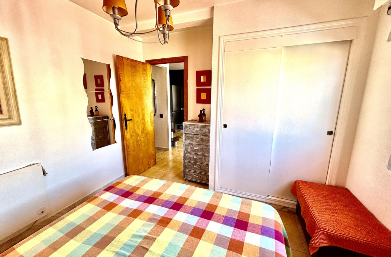 Odsprzedaż - Mieszkanie w bloku - Torrevieja - Costa Blanca