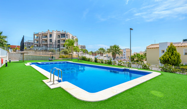 Resale - Apartment / flat - Villamartin - Costa Blanca