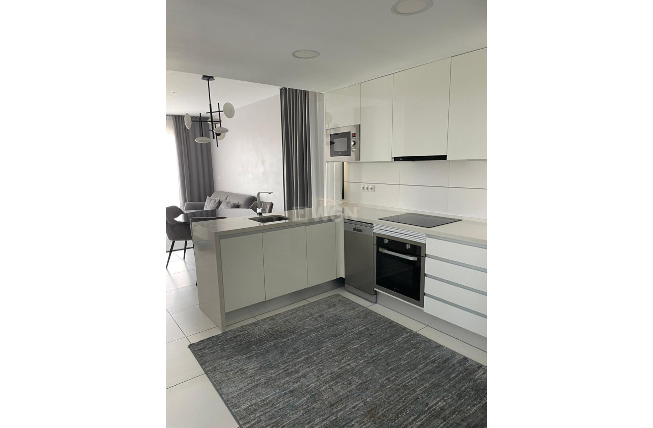 Resale - Apartment / flat - Villamartin - Costa Blanca