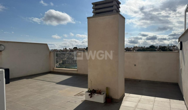 Resale - Apartment / flat - Villamartin - Costa Blanca
