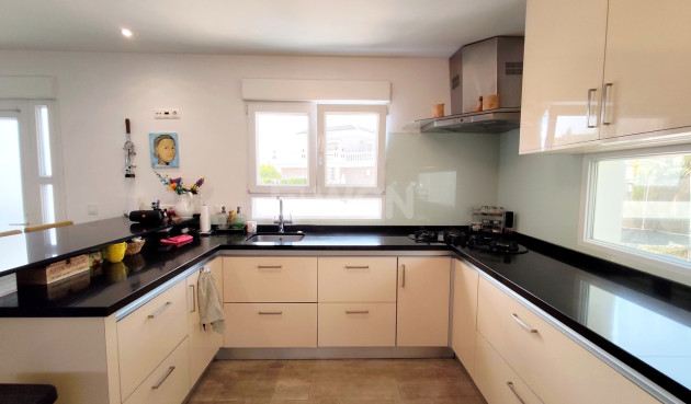 Odsprzedaż - Villa - Ciudad Quesada - Costa Blanca
