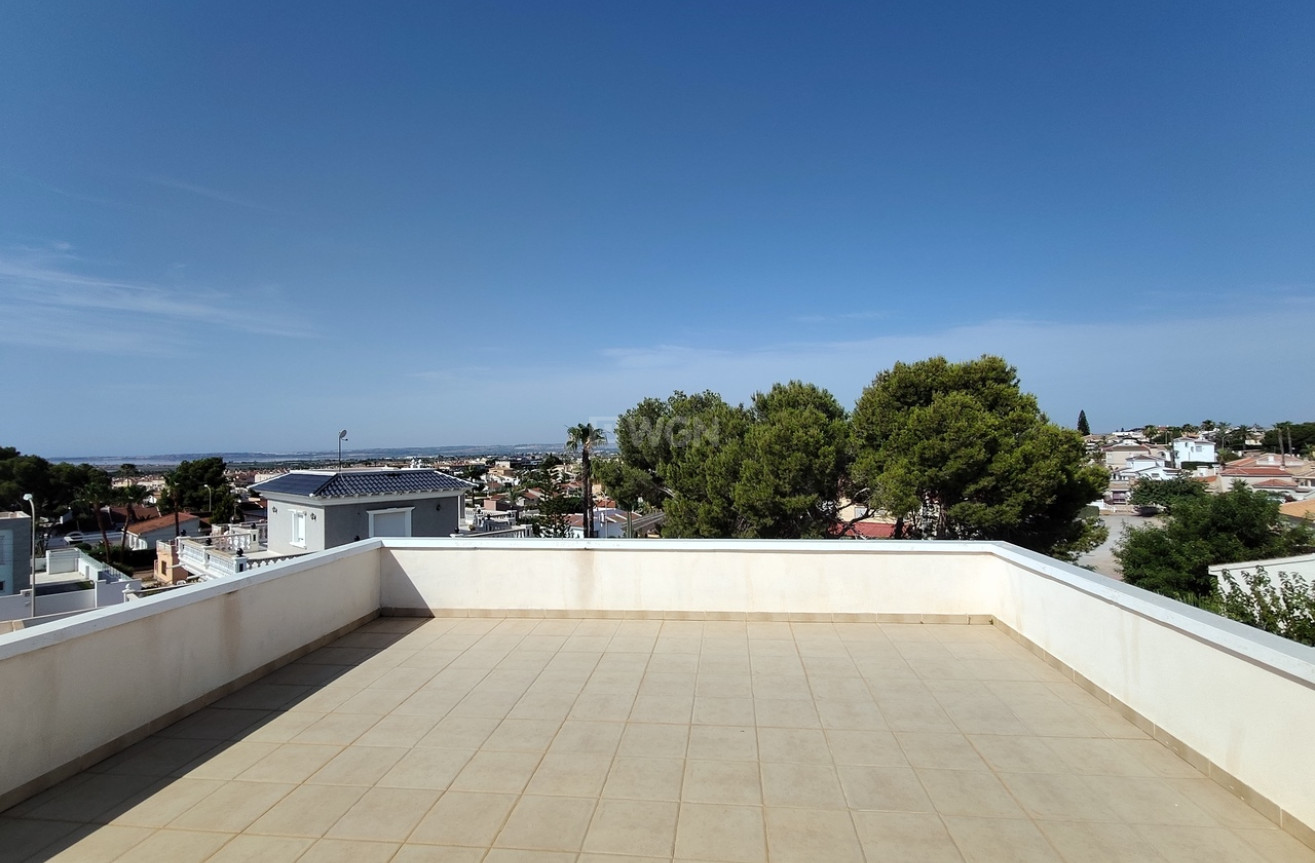 Odsprzedaż - Villa - Ciudad Quesada - Costa Blanca