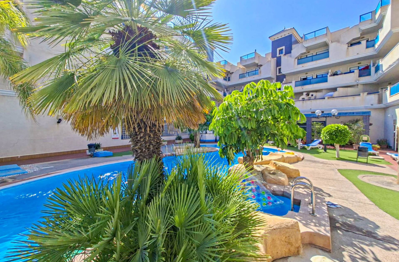 Odsprzedaż - Mieszkanie w bloku - Orihuela Costa - Costa Blanca