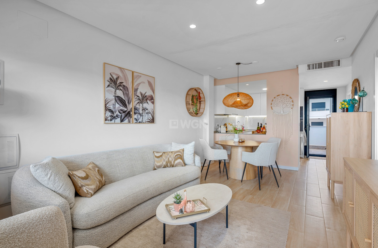 Odsprzedaż - Mieszkanie w bloku - Torrevieja - Costa Blanca