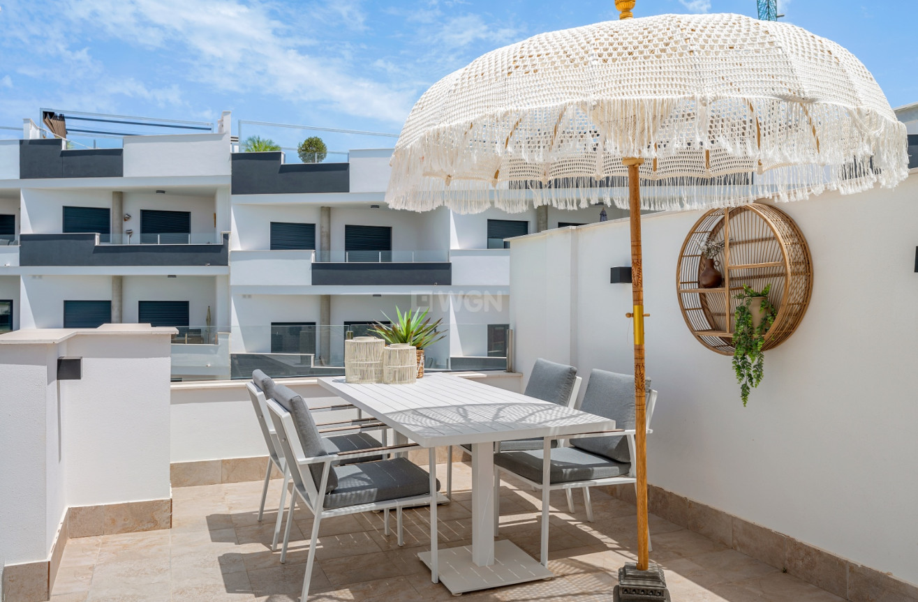 Odsprzedaż - Mieszkanie w bloku - Torrevieja - Costa Blanca