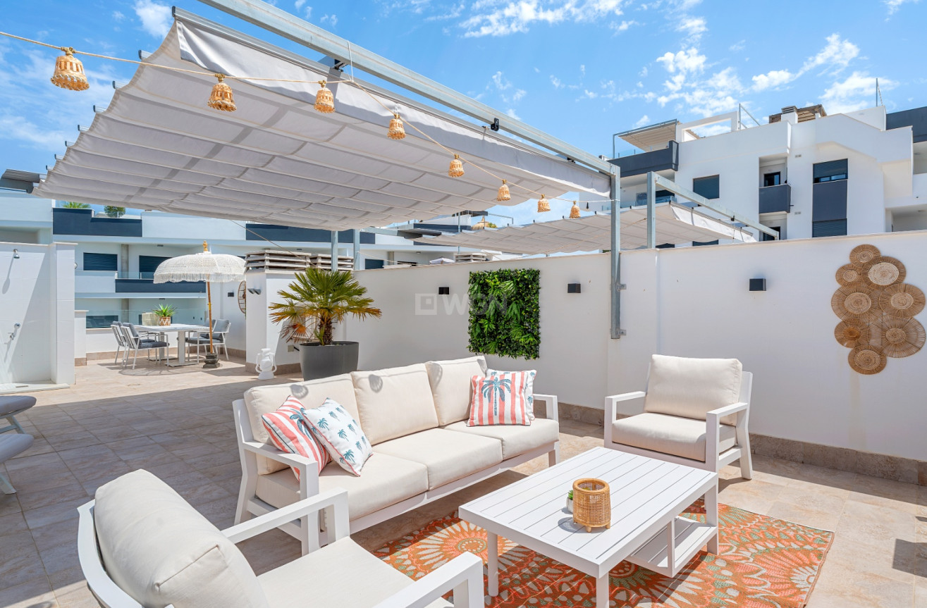 Odsprzedaż - Mieszkanie w bloku - Torrevieja - Costa Blanca