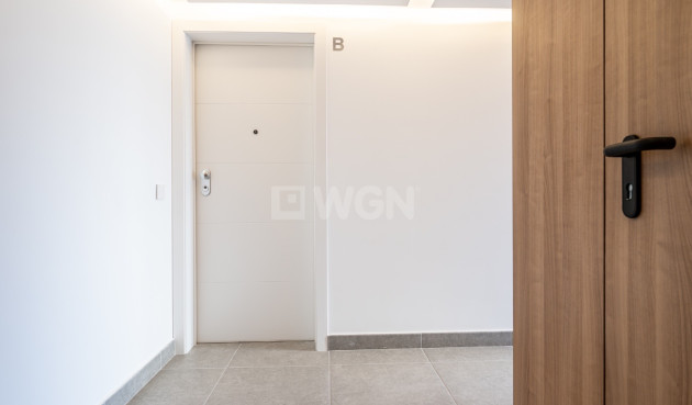 Odsprzedaż - Mieszkanie w bloku - Torrevieja - Costa Blanca