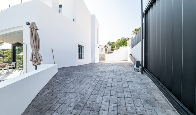 Odsprzedaż - Villa - Benissa - Costa Blanca