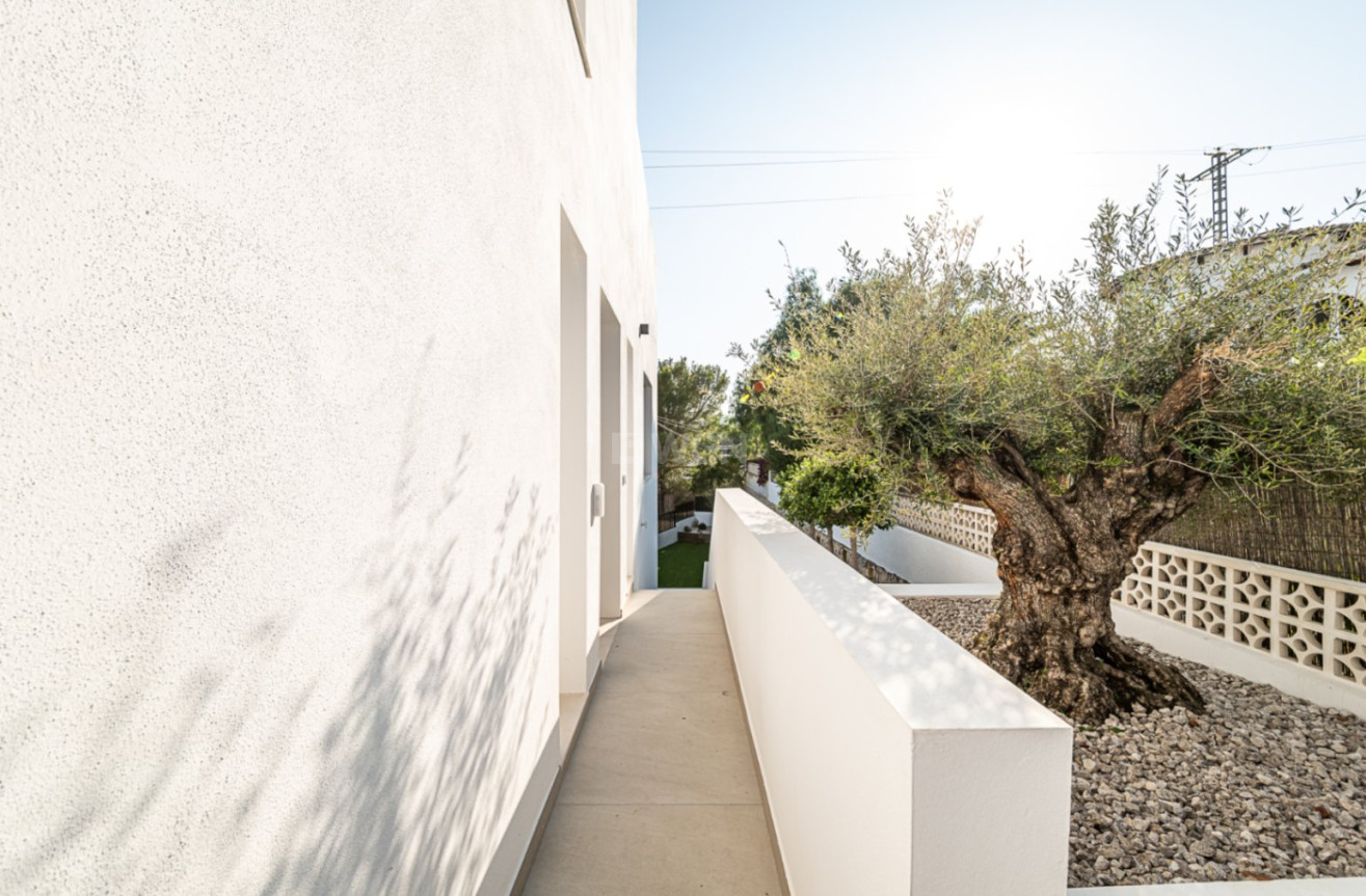 Odsprzedaż - Villa - Benissa - Costa Blanca
